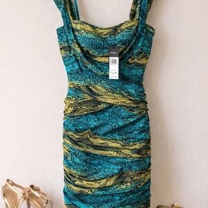 BCBG Max Azria Ruched Snake Print Bodycon Dress NWT $328 Size M